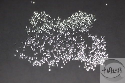 龙华金属表面处理厂喷砂玻璃微珠清理